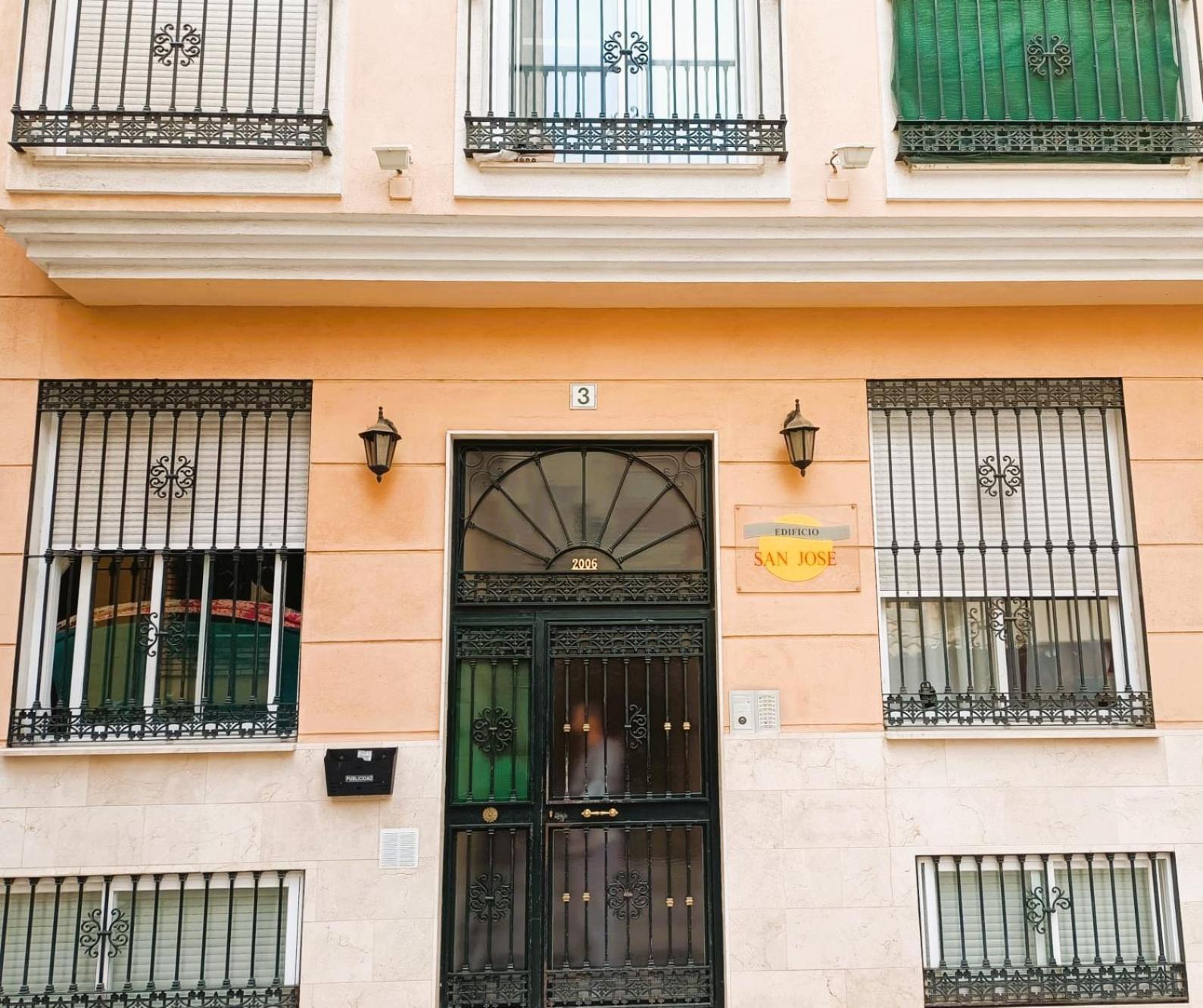 New Tropic Malaka Home Malaga Bagian luar foto